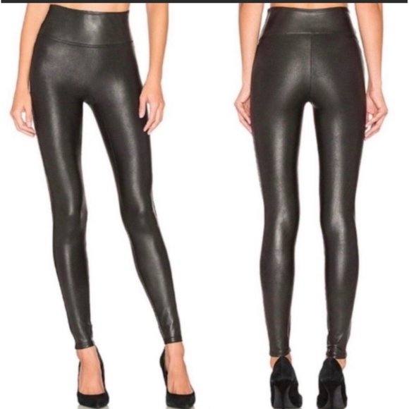 SPANX Pants - (NWT) Spanx Faux leather legging Regular size M